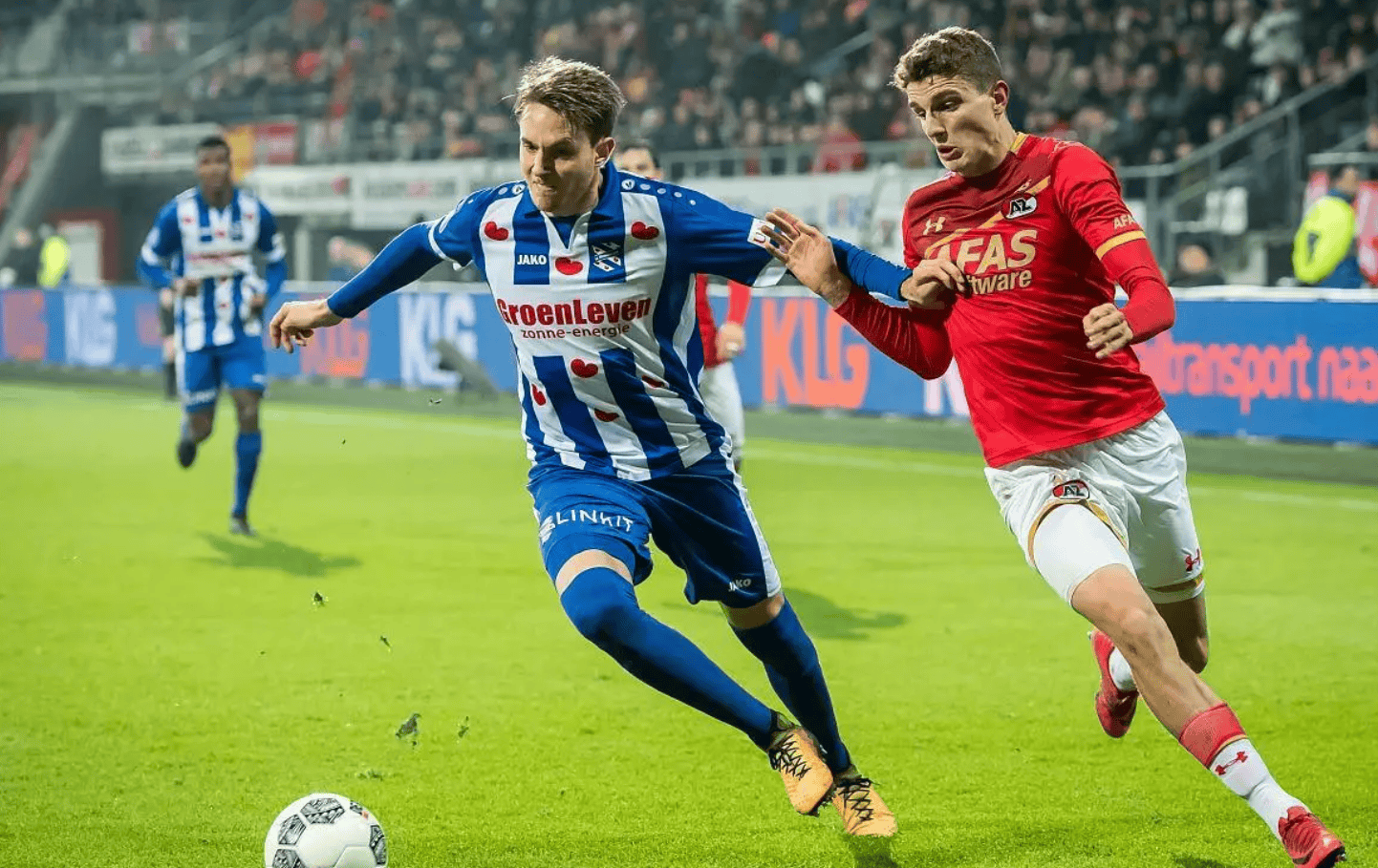 ayx-包含赛地聚焦：荷甲转会期热度飙升；迈阿密热火战术微调；话题不断；球队文化再被提及的词条