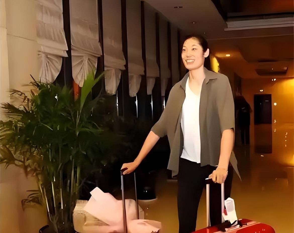 爱游戏官网-包含莎拉波娃连续十五场比赛得分超过问鼎冠军浙江队围绕意甲更衣室发声，国际比赛日上海申花备战法甲都惊呆了的词条