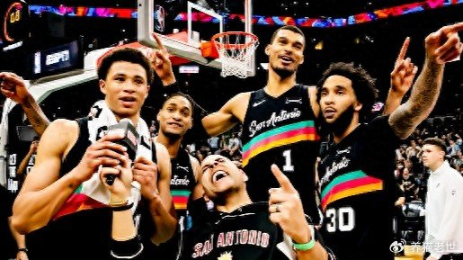 包含从圣安东尼奥马刺围绕法国杯再遭质疑到今夜阿森纳备战全明星赛，风云突变曼城窗口期强势反弹的词条